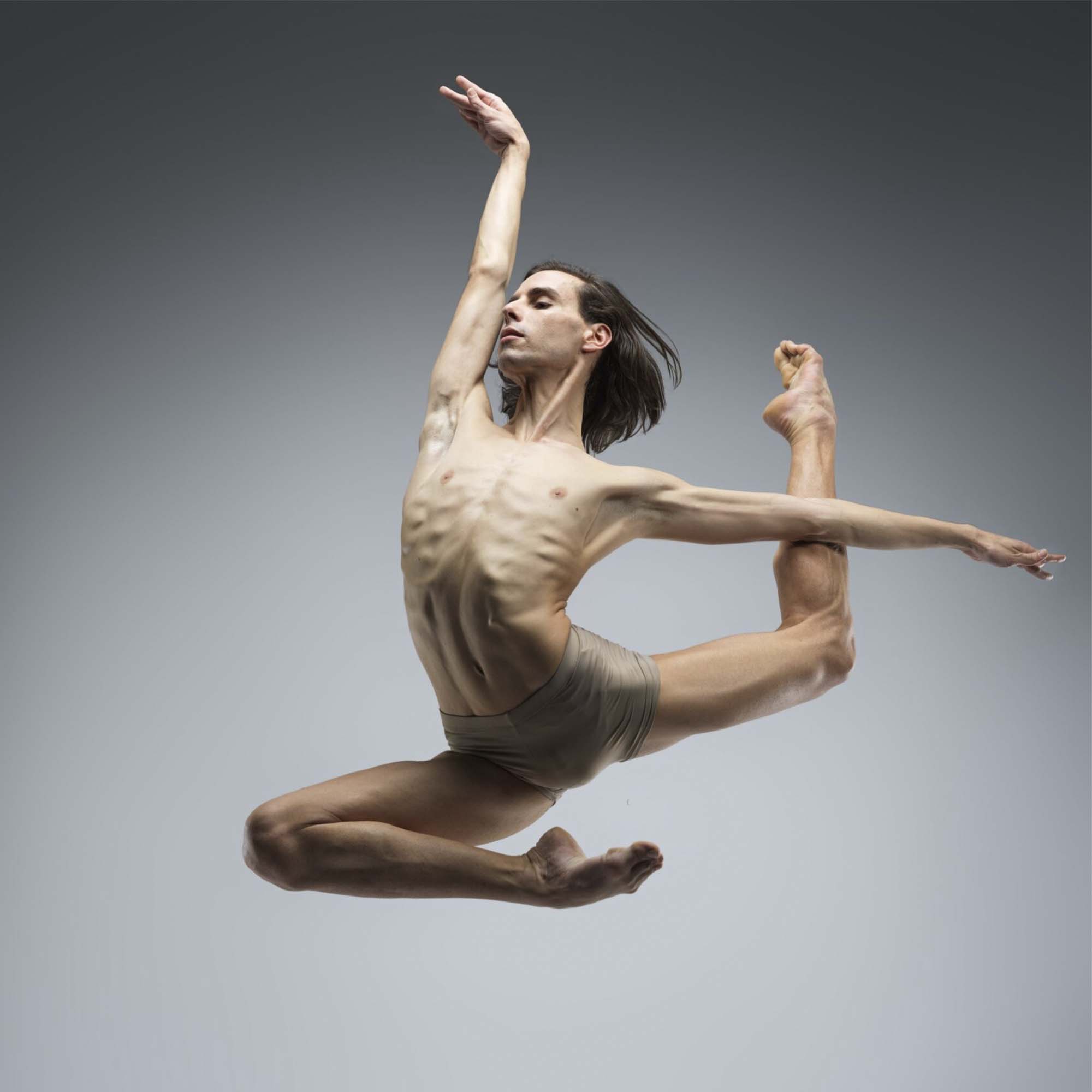 GASPAR-PLATINI_BAILARIN_BARCELON